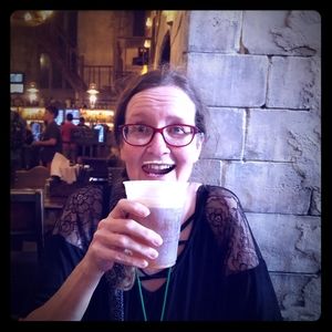 Meet your Posher, Kelley